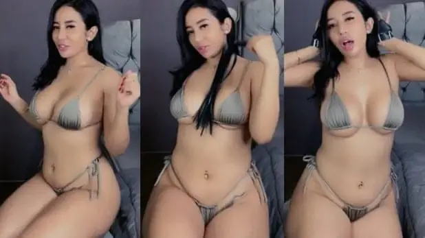 Bahasa Indonesia Kesenian Tante Loly Hilda Live Terbaru