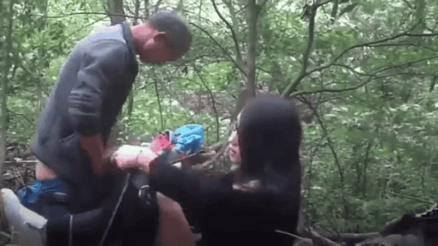 B0k3p Indonesia Remaja Cucus Sama Bapak di Gunung