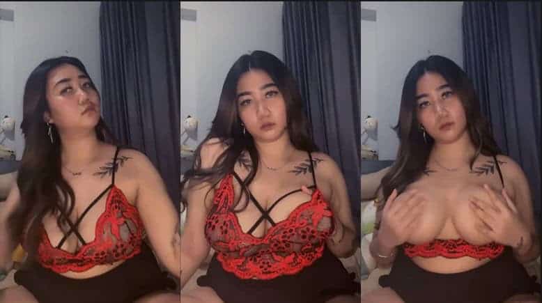 Kumpulan Video Indonesia Rita Toge Remas Susu Uting Coklat Mantap